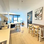 Lux Living In Heart Of Brisbane