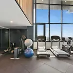Lux Living In Heart Of Apartment Brisbane