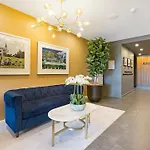 Luxe Retreat *