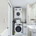 Apartment Poolside At 28 Luxe Newstead Work-relax-play Brisbane