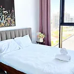 Fresh And Compact 1Br City Nest Bo12111