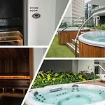 Iconic Views Queen's Wharf 2br By Casino And South Bank Apartment *