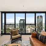 Luxe Living In The Sky * Brisbane