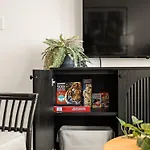 Luxe Living In The Sky Apartment