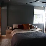 Mid-century Luxe - Story Bridge & River Views Apartment Brisbane