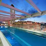 Location! Brisbane City Centre! Whole Apartment!