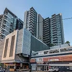 Sky-High Luxury Over The Gabba City Views Pool