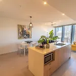 Lvl 23 Spire Infinity Pool Netflix Wifi Carpark By Stylish Stays