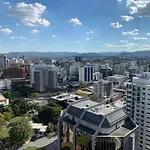 Lvl 23 Spire Infinity Pool Netflix Wifi Carpark By Stylish Stays