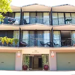 Riverpark - Studio Apartment