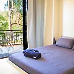 Riverpark - Studio Apartment