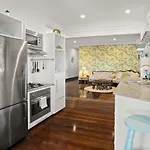 Anville Court Apartment *