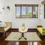 Anville Court * Brisbane