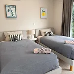 Holiday home Stunning & 3bed New Farm Oasis Brisbane