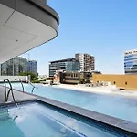 Amazing Location, Fabulous Flat! * Brisbane