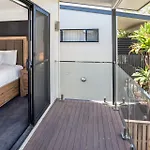 East Village Collective Poolside Urban Ease 15 Min To Airport * Brisbane