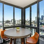 Amazing Location, Fabulous Flat! * Brisbane