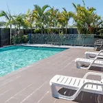East Village Collective Poolside Urban Ease 15 Min To Airport * Brisbane