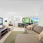 Lovely 3-Bed With Alfresco Dining By Amenities