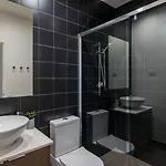 Apartment H6b - Round About Bulimba