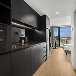 Rambla At South Sq Apartment *