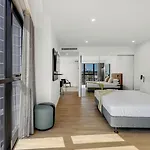 Rambla At South Sq Apartment
