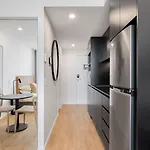 Apartment Rambla At South Sq Brisbane
