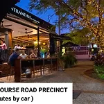 54Q Abnb-Style Apt Discover Riverside Bliss With Pool And Free Parking Near Portside