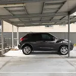 Smart Suites Self Check-In Apartments - N Freney