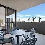 Aparthotel Rambla At Berwick House