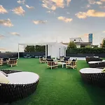 Kangaroo Point Apartment By Urban Rest