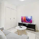 Cozy Little Charm Unit In Eight Miles Plain Brisbane