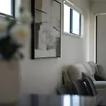 Urban Luxe Retreat 3-level Stylish Near Cbd * Brisbane