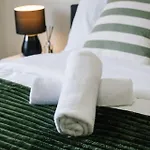 Cozy Little Charm Unit In Eight Miles Plain Brisbane
