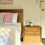 Holiday home Steps From Sunnybank Hills Shopping Spacious