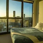 Four Bedroom In Cbd Brisbane