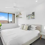 Spacious 1-Bed In The Heart Of Teneriffe