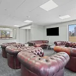 Central Studio In Kangaroo Point