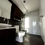 Apartment Four Bedroom In Cbd *
