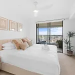 River Place Apartment *