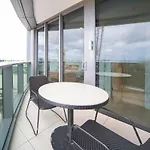 Apartment Stylish 2b1b In Qw Brand New & Step To Casino Brisbane