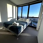 Apartment Four Bedroom In Cbd *
