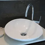 Apartment Four Bedroom In Cbd