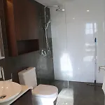 Four Bedroom In Cbd * Brisbane