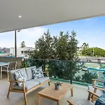 Spacious And Superb 3-bed