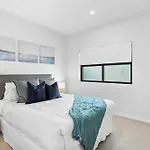 Apartment Spacious And Superb 3-bed *