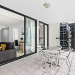1-Bed Brisbane City Centre With Pool, Bbq & Gym