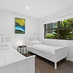 Gorgeous 3-bed With Views *