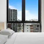 Spaciously Bright 1-Bed Apartment