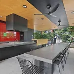 Cosy 2-bed With Pool Bbq Area And Secure Parking * Brisbane